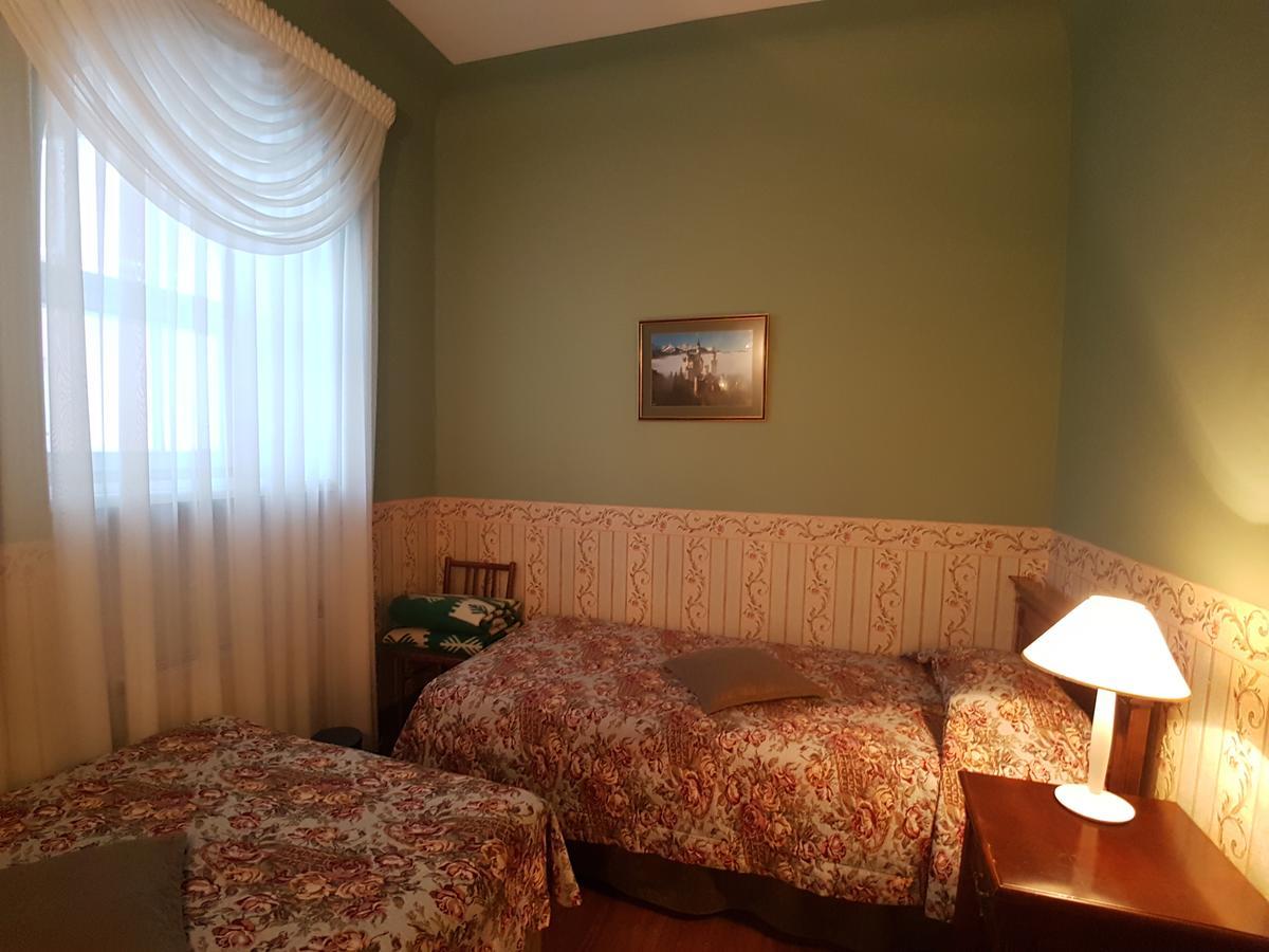 Birinu Pils Hotel Birini Ngoại thất bức ảnh